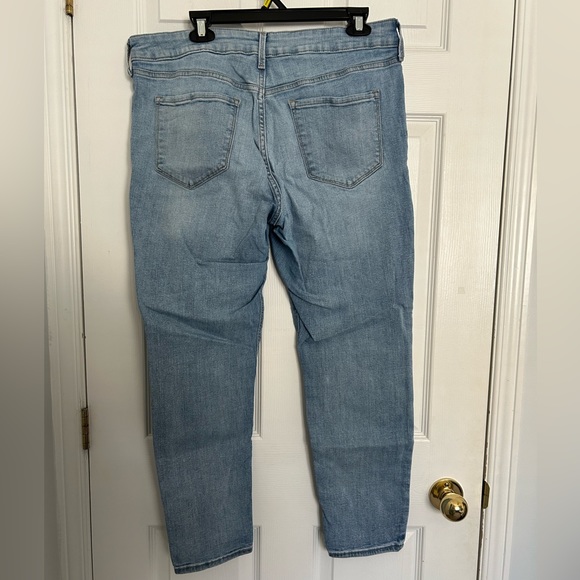 Light Wash Skinny Jeans - Picture 2 of 4